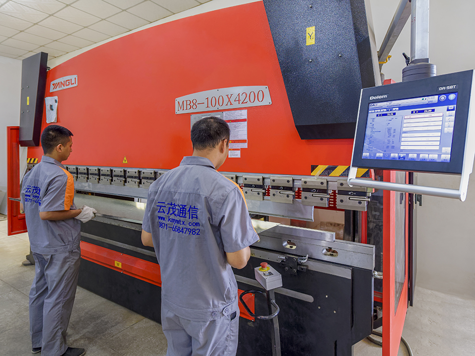 什么樣的鈑金加工廠家做定制鈑金外殼最靠譜