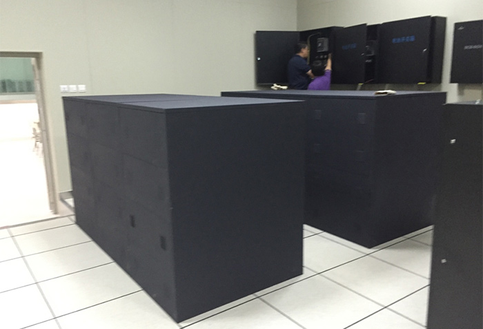 昆明滇池會展中心監控中心配套設備定制-云茂通信客戶案例