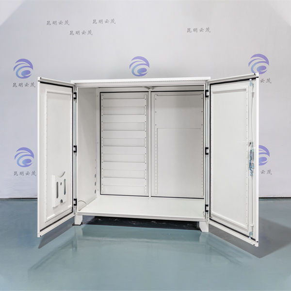 凈水設(shè)備柜